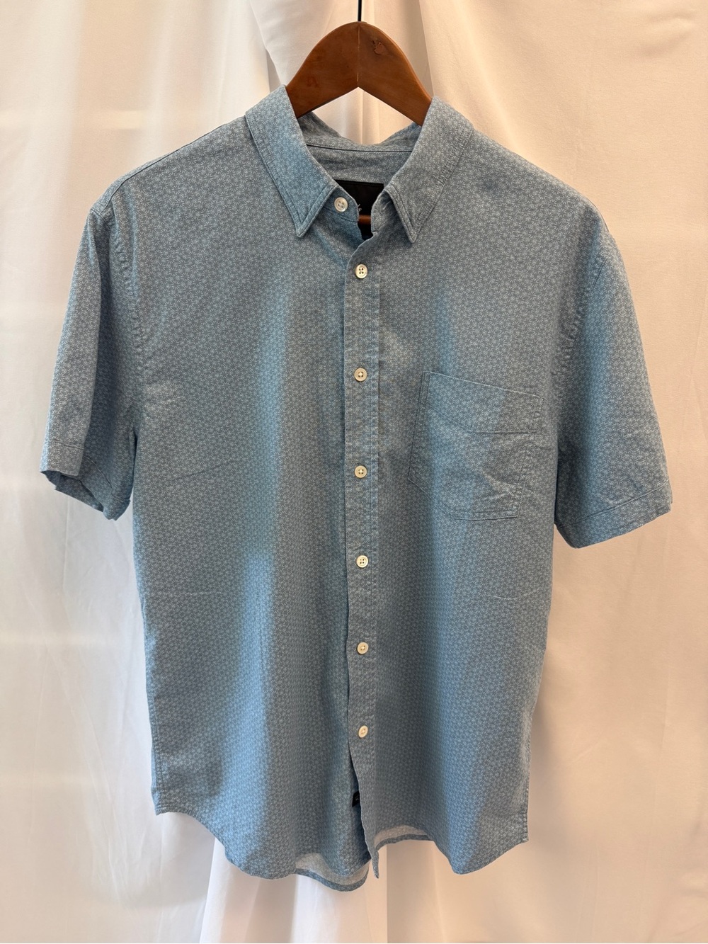 RAILS Mens Carson Linen Blend Shirt Star Burst Ripple Blue M